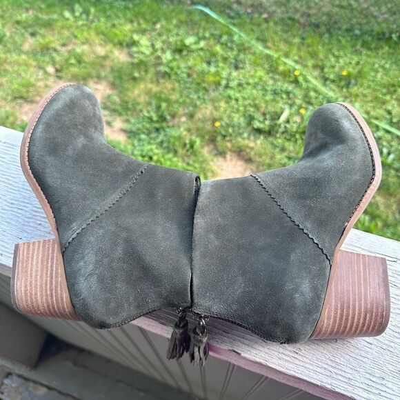 TOMS Leila Bootie in Forest Suede Size 8 - Picture 6 of 7